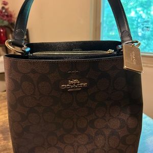 Coach Bucket Bag